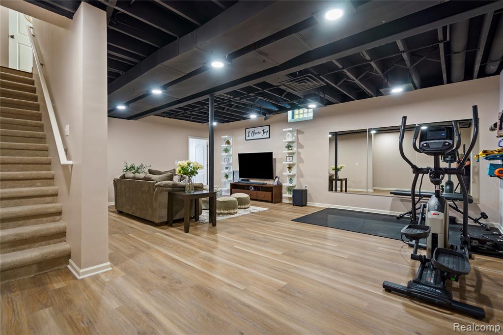 800 N Dorchester Avenue, Royal Oak, MI 48067 — Photo 38