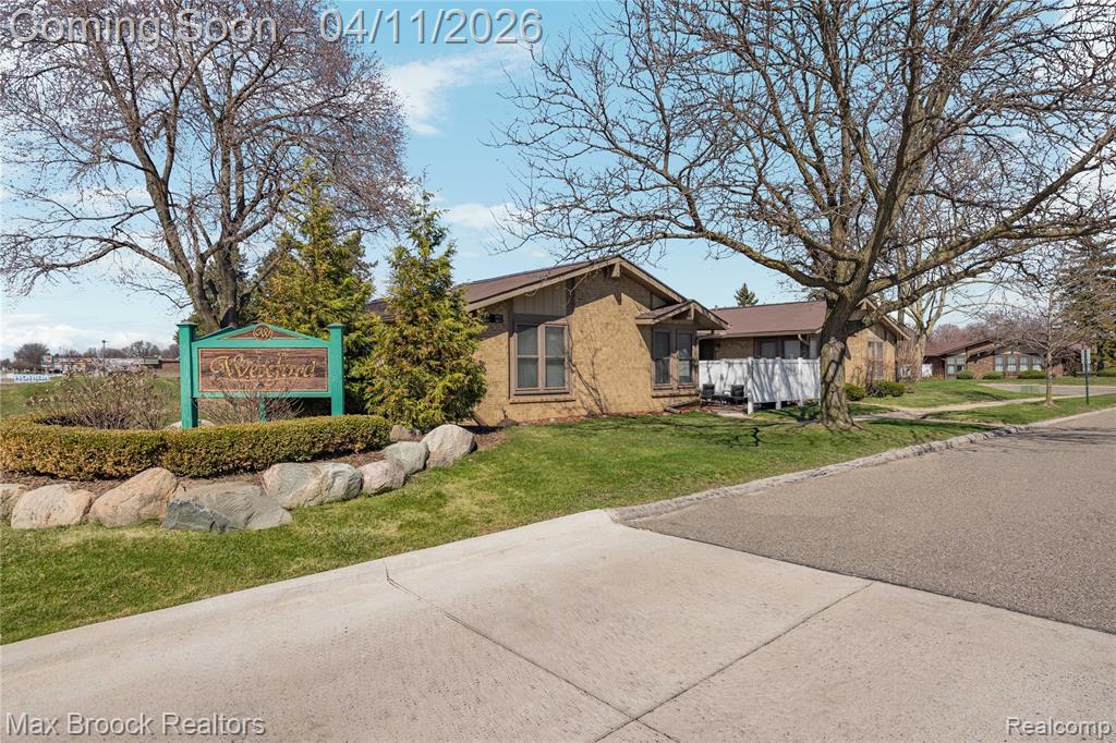 2671 Roundtree Drive Roundtree Drive, 4, Troy, MI 48083 — Photo 4