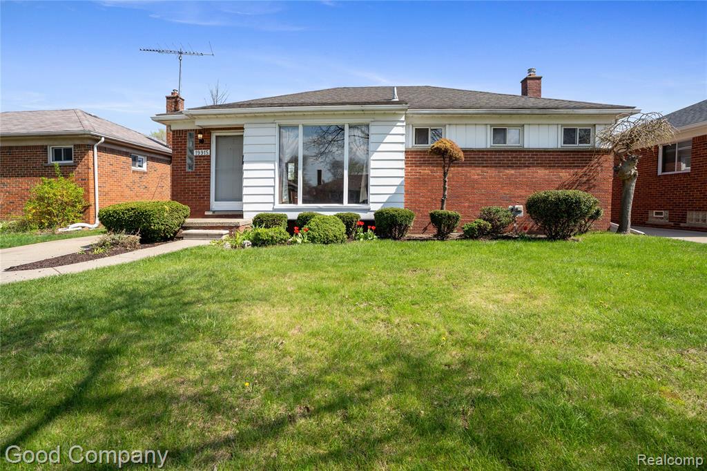 19915 Shady Lane Avenue, Saint Clair Shores, MI 48080 — front exterior
