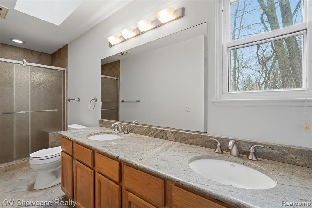 9842 Cedar Island Road, White Lake, MI — Photo 22