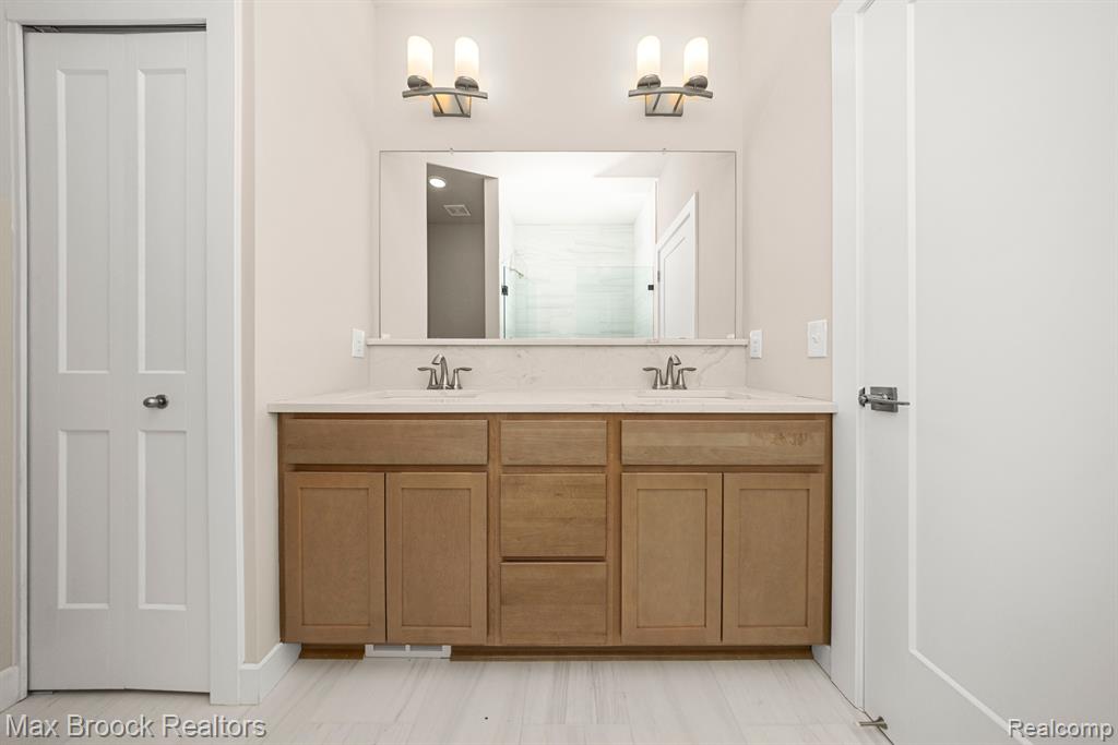 711 ANDER Lane, White Lake, MI — Photo 29