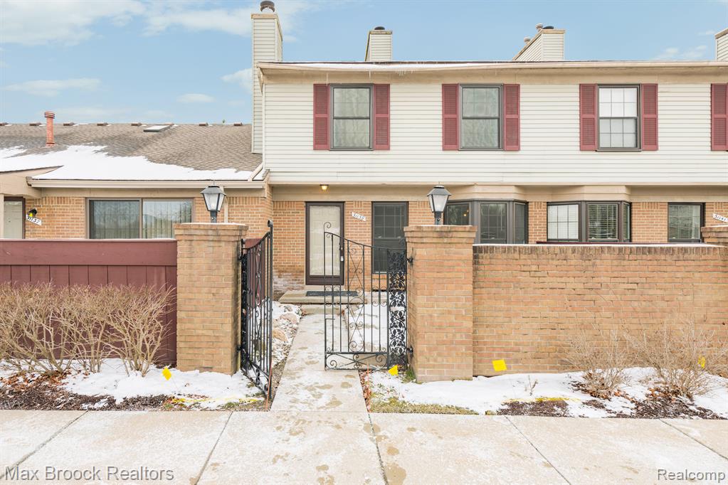 31139 COUNTRY, Farmington Hills, MI 48331 — Photo 44