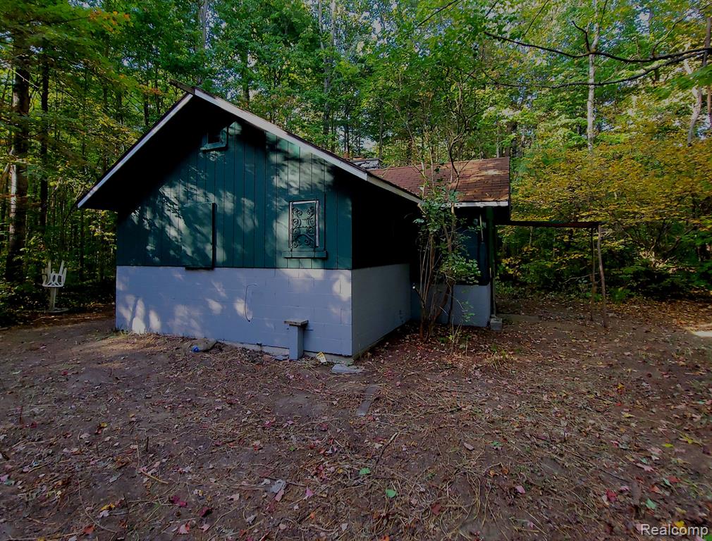 7528 OLD STUMP Road, Gaylord, MI 49735 — Photo 8