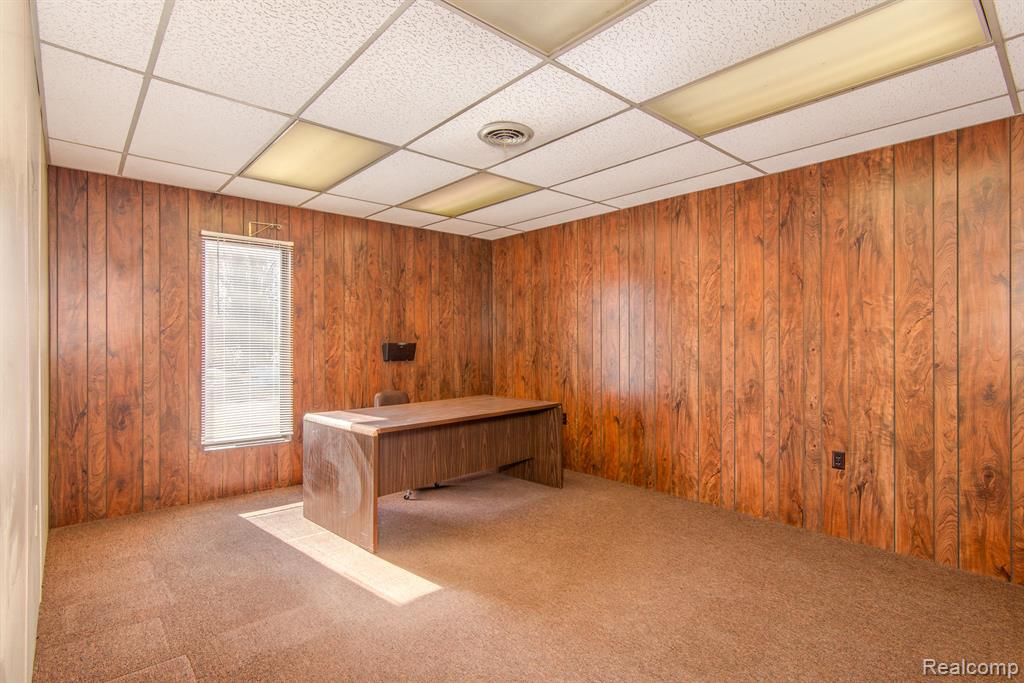 5087 N MICHIGAN Road, Saginaw, MI 48604 — Photo 11