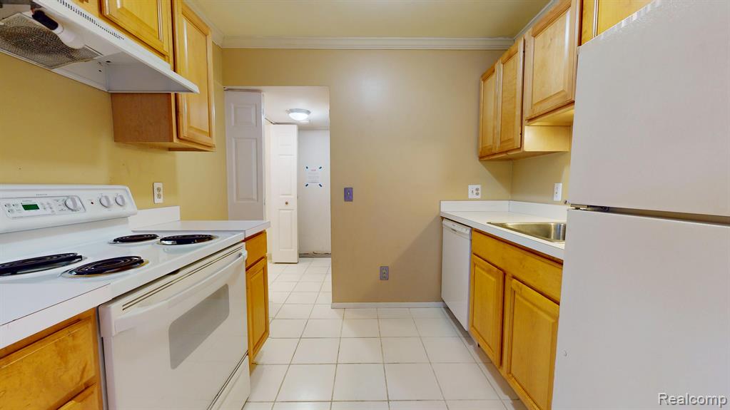 50140 N BENNY, Chesterfield, MI 48047 — Photo 2