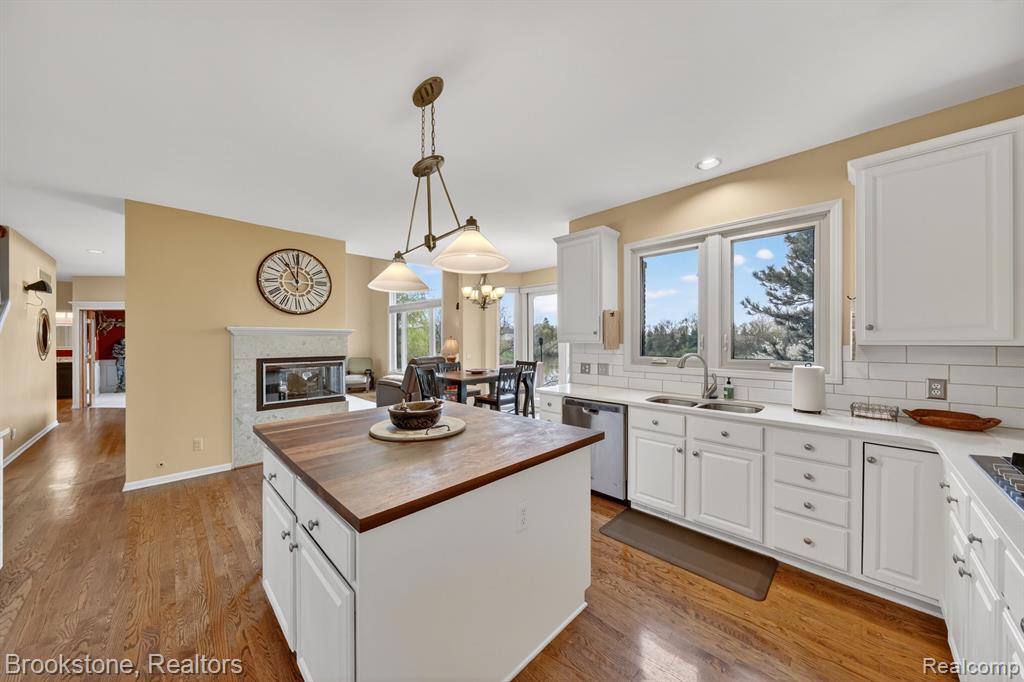 4054 Calumet Drive W, Rochester, MI 48306 — Photo 14