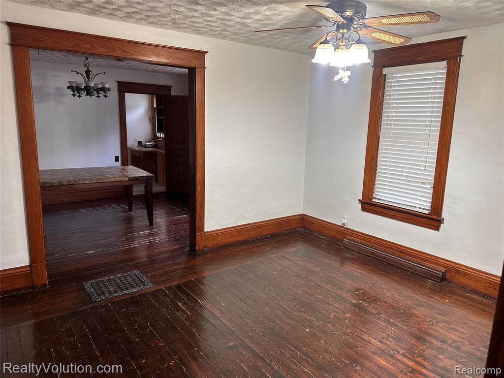 385 N Main Street, Imlay City, MI 48444 — Photo 5