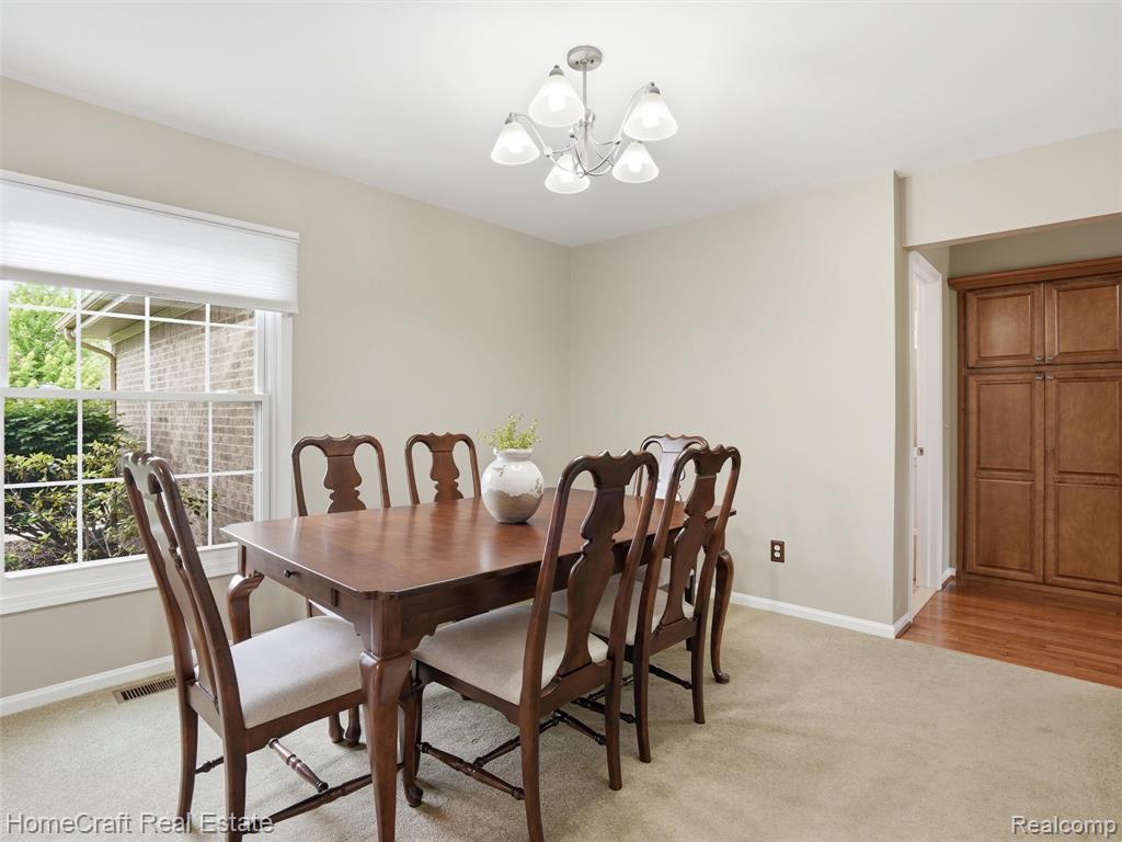45088 DANBURY Road, Canton, MI 48188 — Photo 7