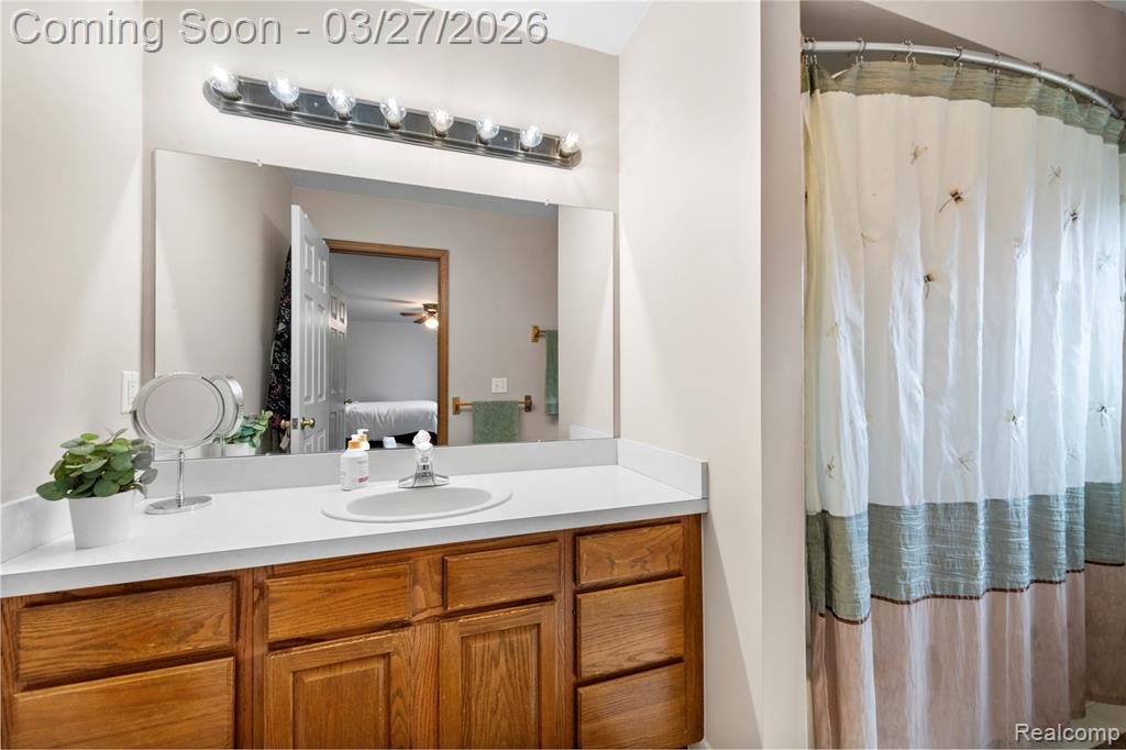 21651 Sylvan Avenue, Flat Rock, MI 48134 — Photo 27