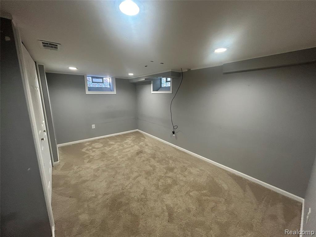 45449 Sterritt Street, Utica, MI 48317 — Photo 25