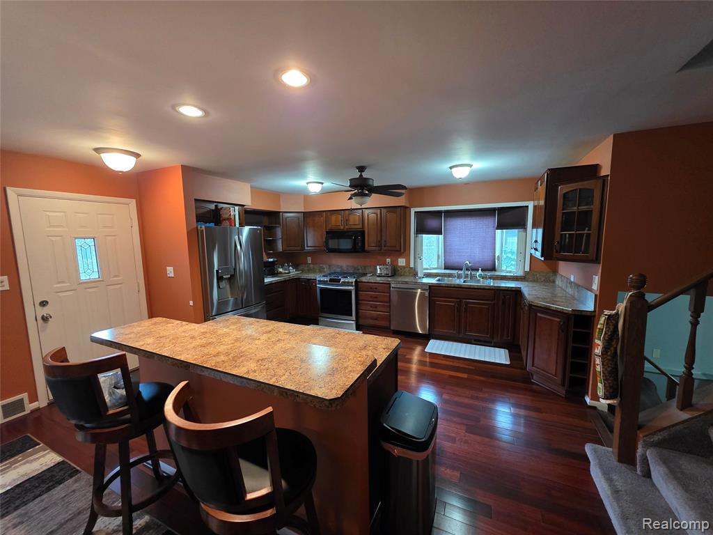 40804 Ivywood Lane, Plymouth, MI 48170 — Photo 7