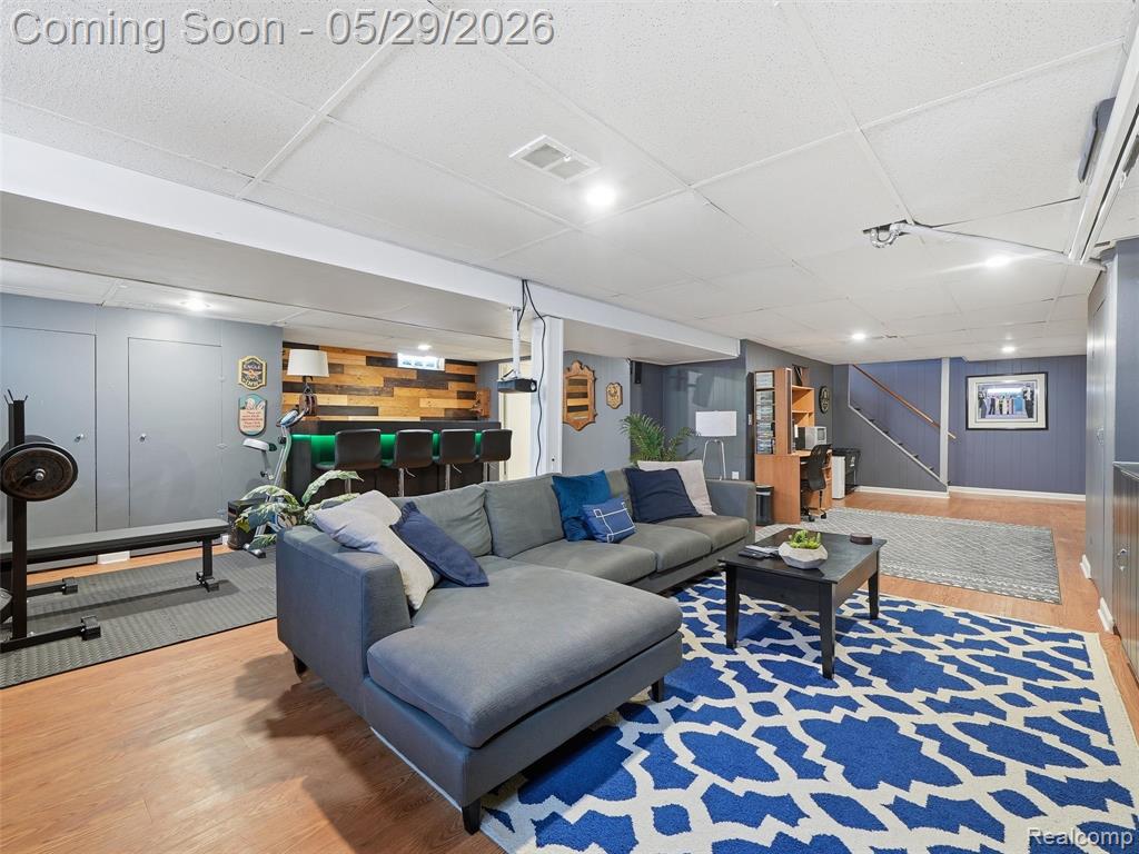 30728 Whittier Avenue, Madison Heights, MI 48071 — Photo 18