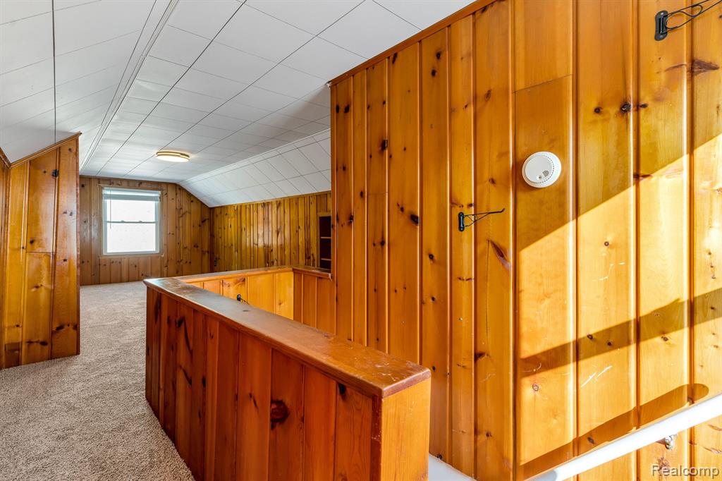 619 VERMILYA Avenue, Flint, MI 48507 — Photo 19