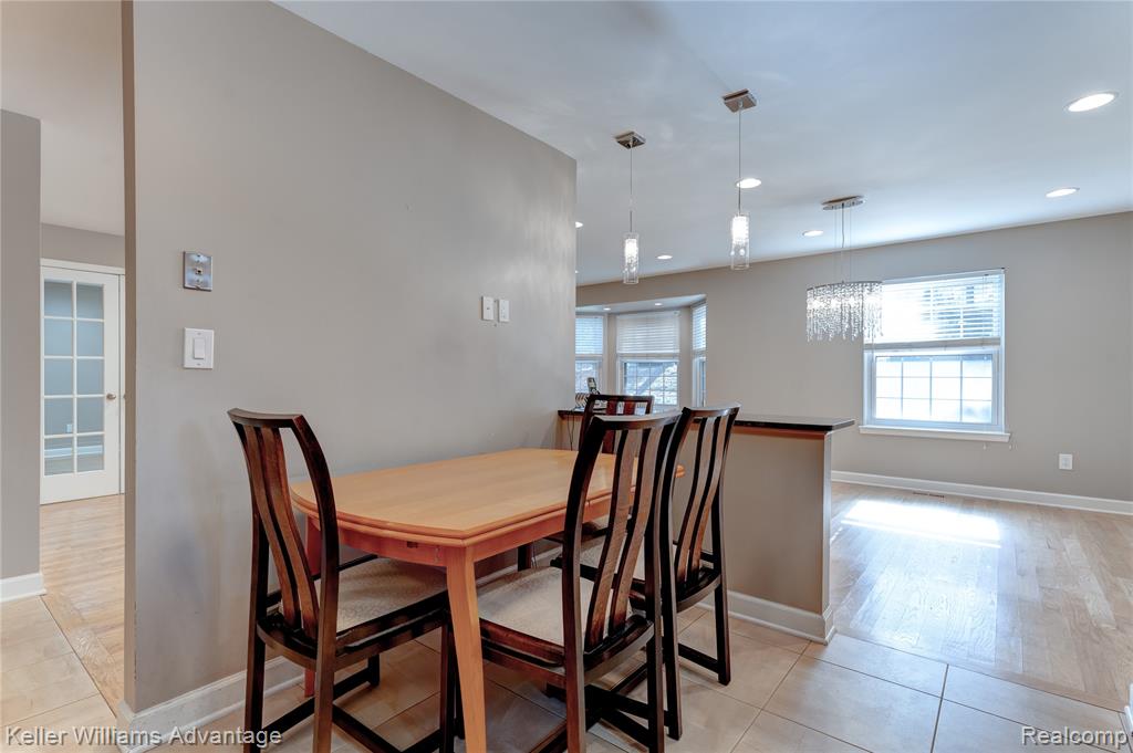 37132 Brentwood Circle, Farmington Hills, MI 48331 — Photo 15
