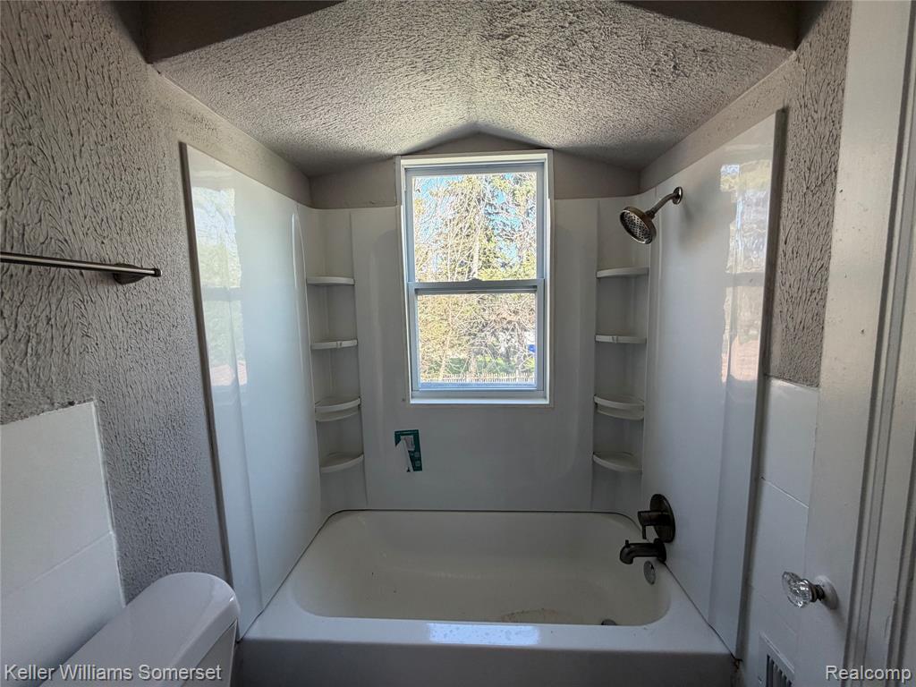 12930 Hayes Street, Detroit, MI 48205 — Photo 30