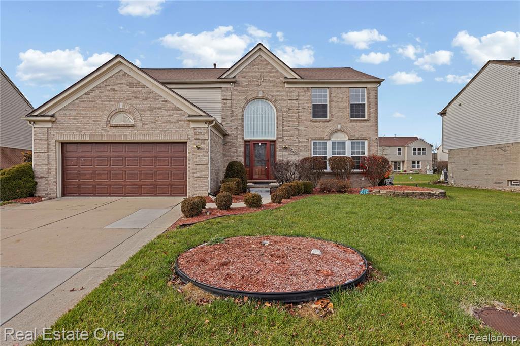 4648 Pond Run, Canton, MI 48188 — Photo 2