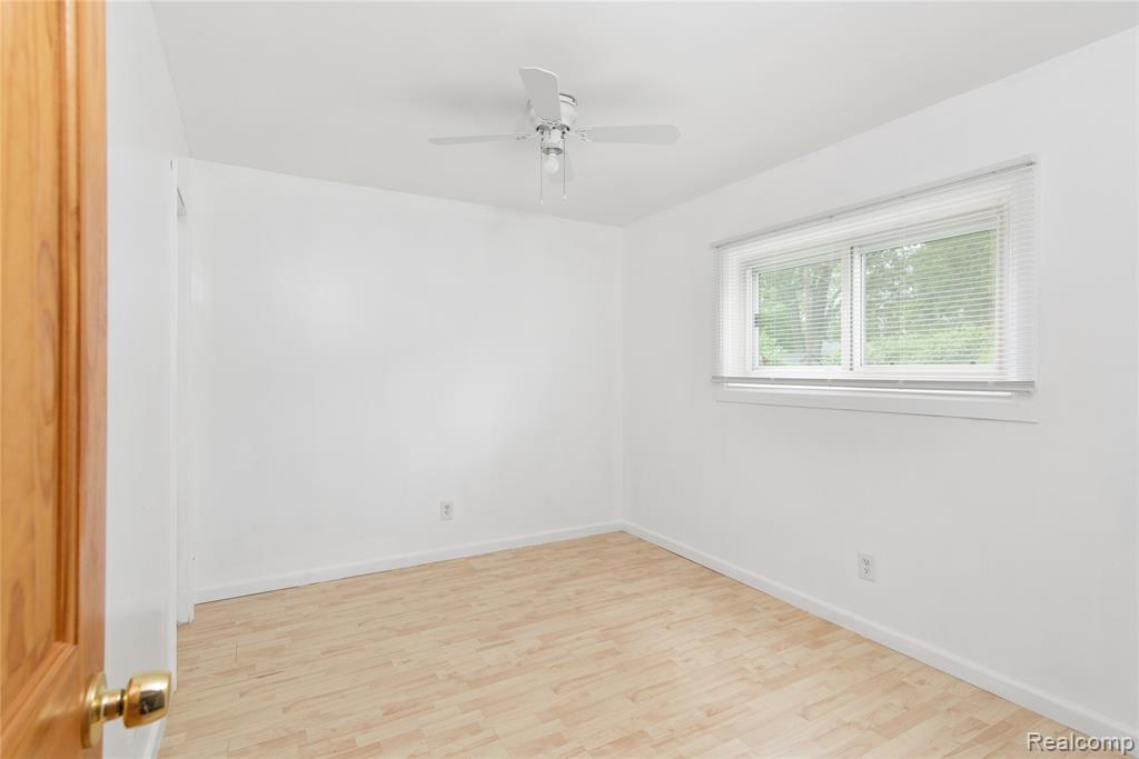 6140 Harold Street, Taylor, MI 48180 — Photo 20