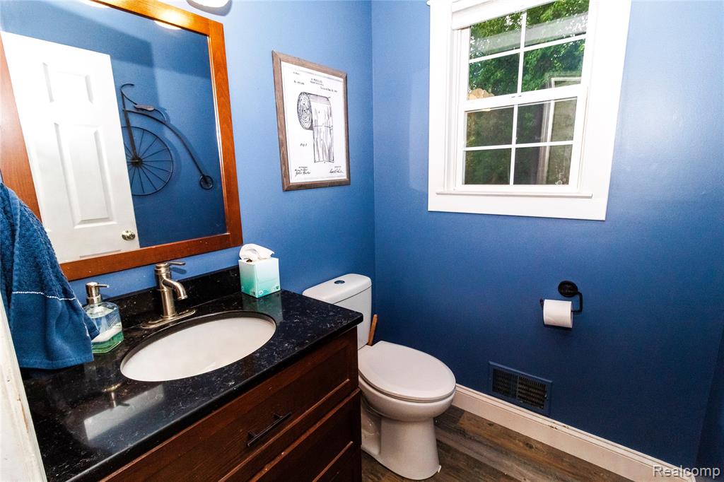 8314 Mill Pointe Court, Goodrich Vlg, MI — Photo 37