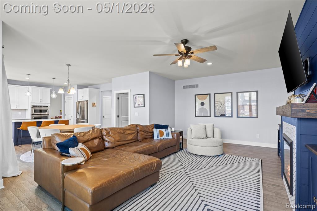 50976 Woodford Drive, Canton, MI 48188 — Photo 6