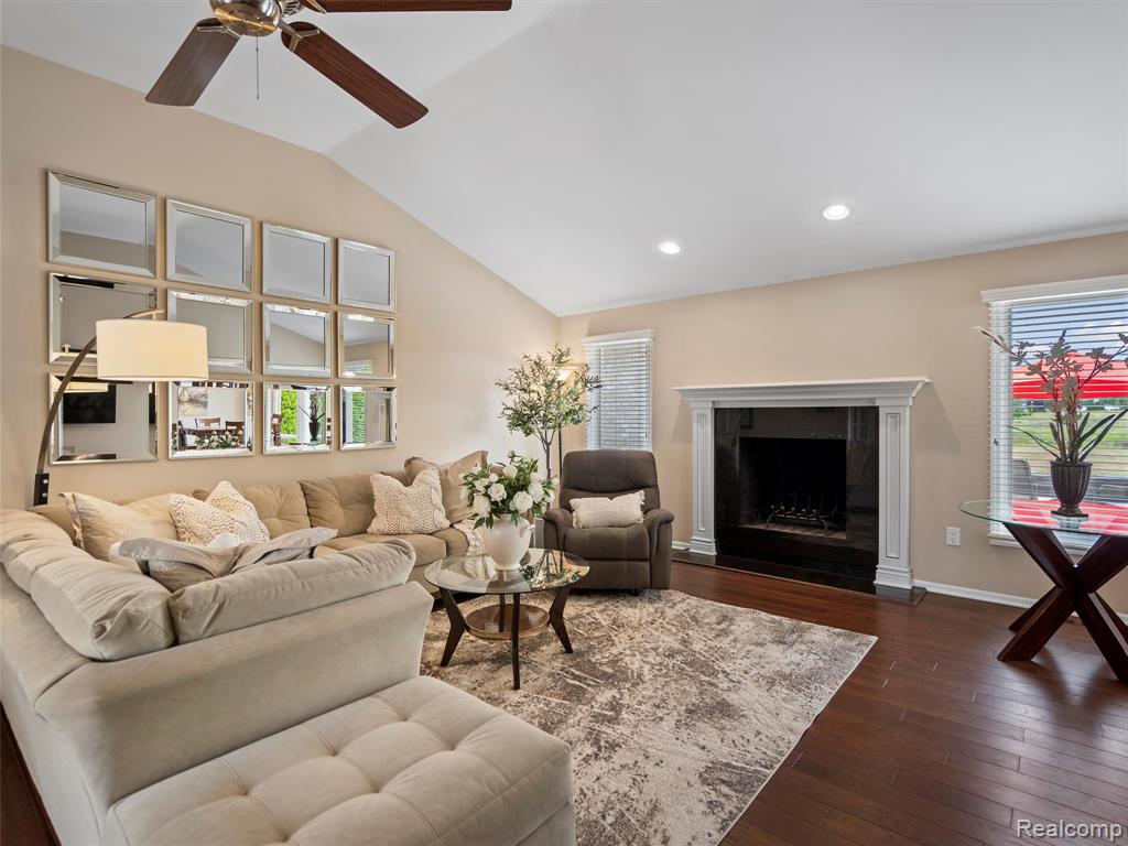 53673 Cranston Drive, Macomb, MI 48042 — Photo 5