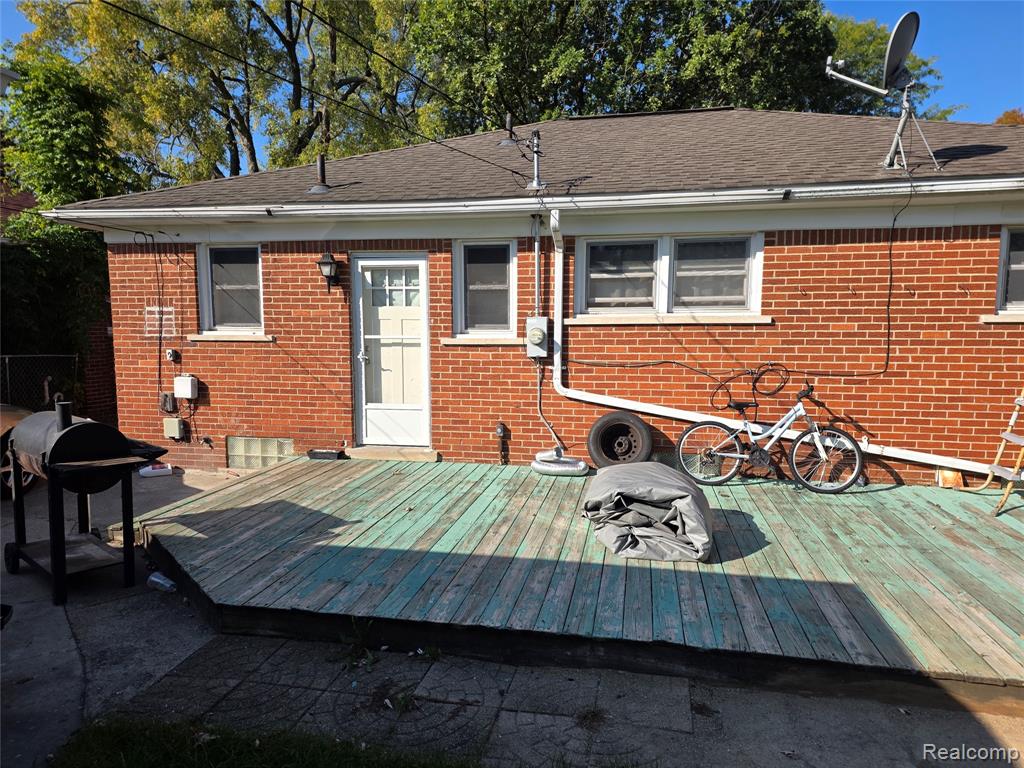 8960 Arnold Avenue, Redford, MI 48239 — Photo 27