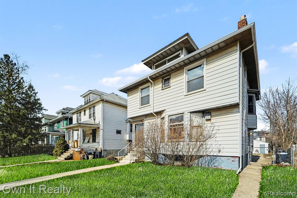 195 Massachusetts Street, Highland Park, MI 48203 — Photo 3