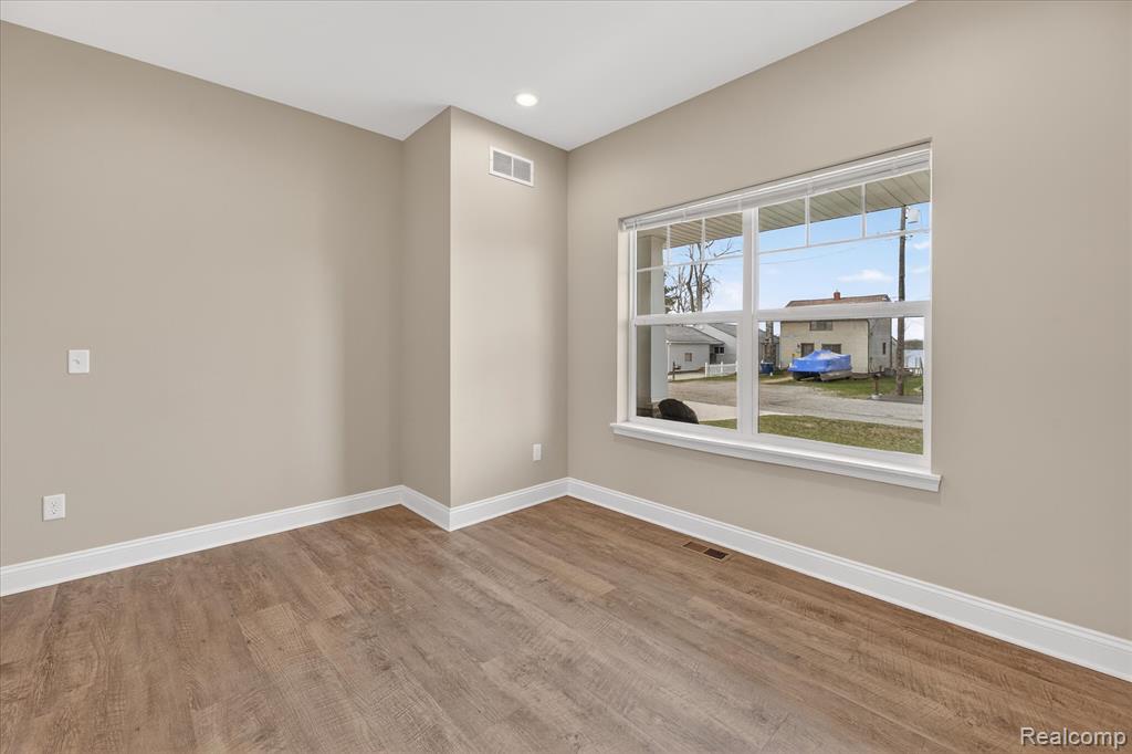 14131 Eastview Drive, Fenton, MI 48430 — Photo 22