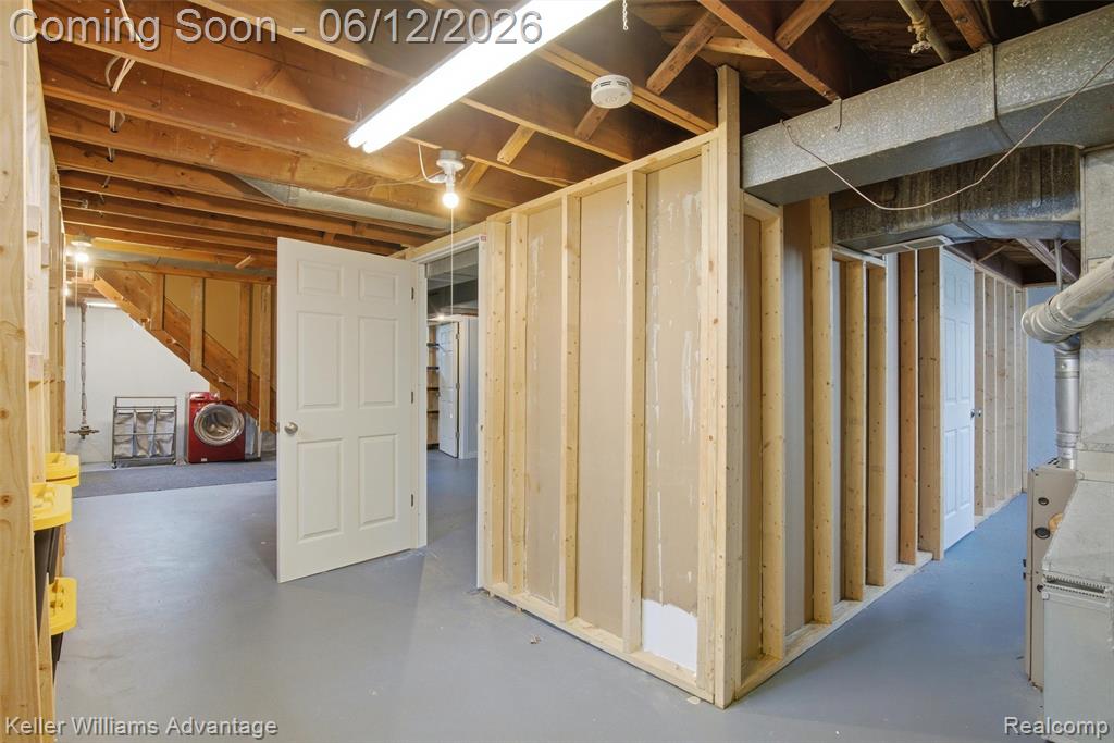 23111 Scotia Road, Oak Park, MI 48237 — Photo 35