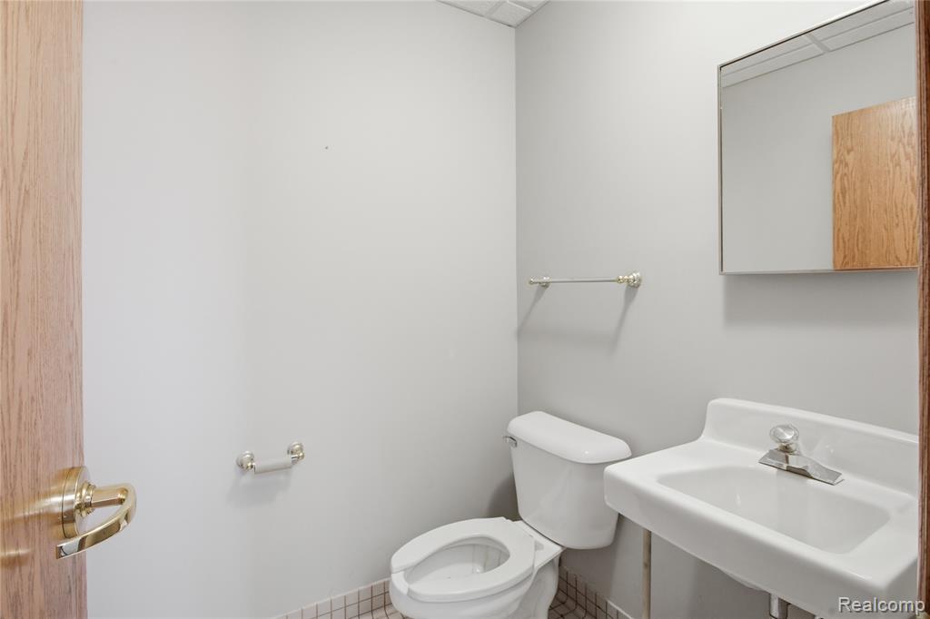 301 Summer Street, Algonac, MI 48001 — Photo 19