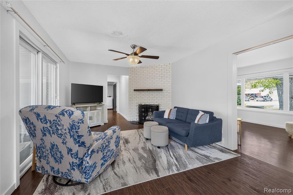 28731 Elbamar Drive, Grosse Ile, MI 48138 — Photo 14