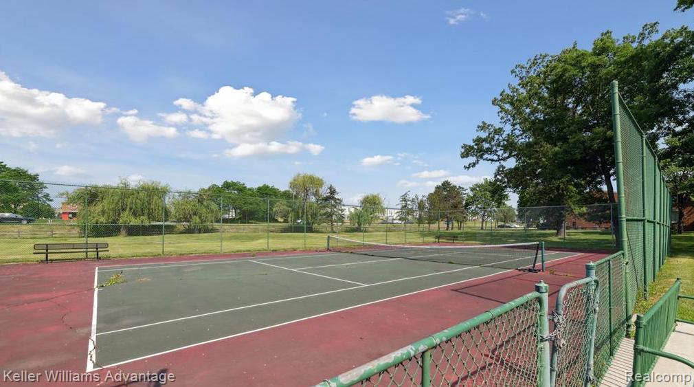 426 Fox Hills Drive N, A5, Bloomfield Hills, MI 48304 — Photo 17