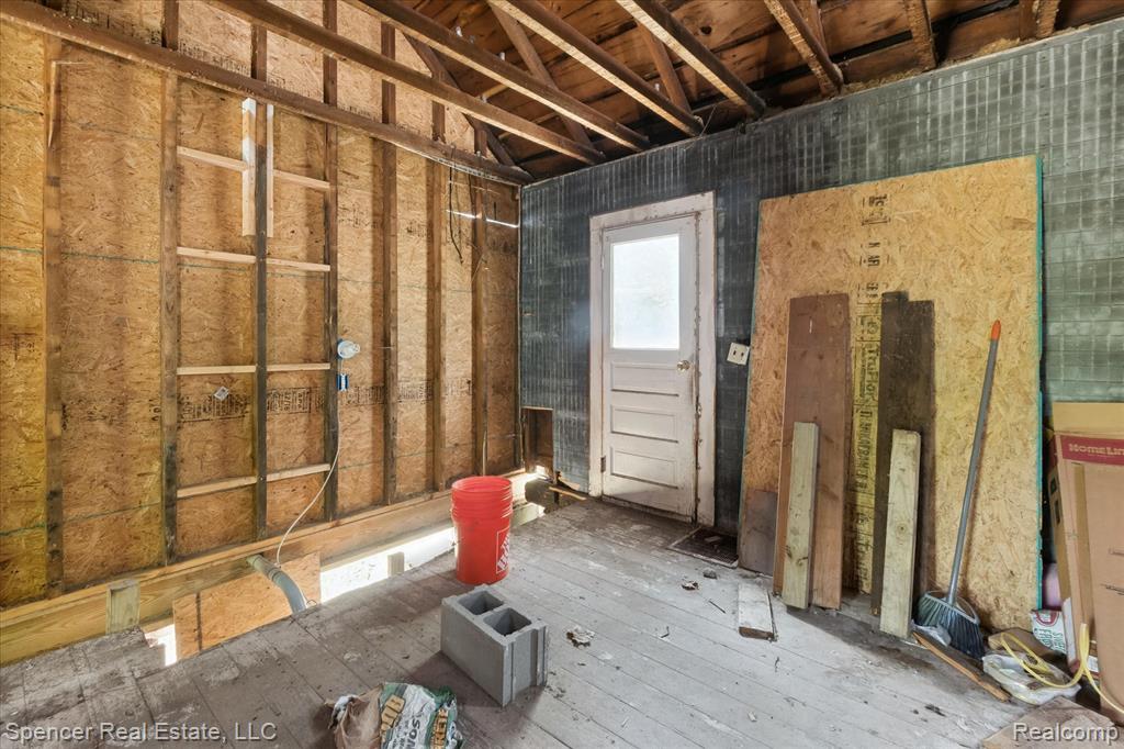 629 Alger Avenue, Owosso, MI 48867 — Photo 4