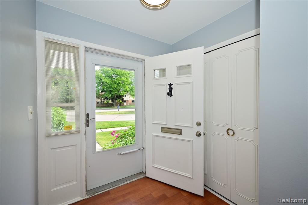 5177 Buckingham, Troy, MI 48098 — Photo 3