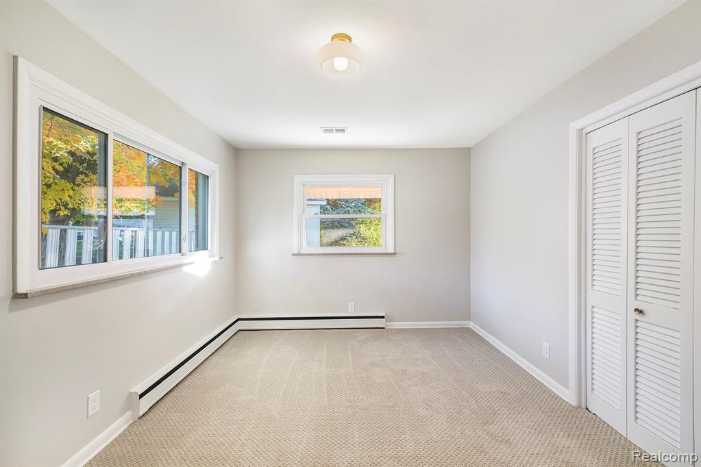 4475 Thornapple Circle, Burton, MI 48509 — Photo 13