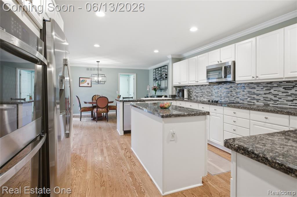 6011 Simsbury Court, 12, West Bloomfield, MI — Photo 14