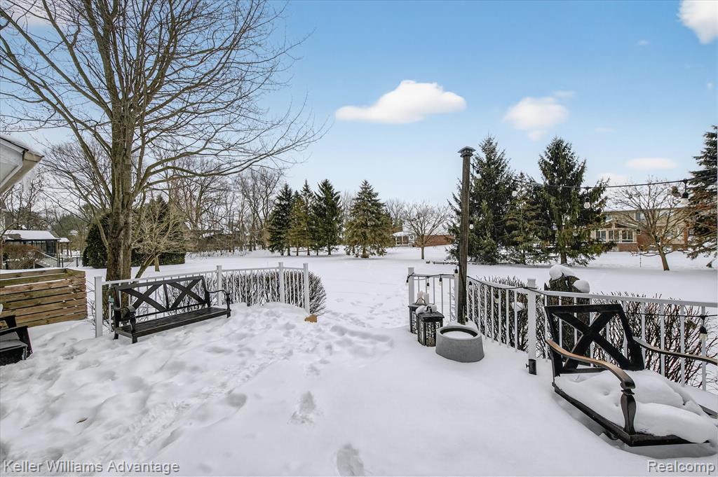 47707 Rochester Drive, Novi, MI — Photo 36