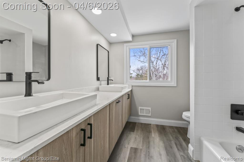 5910 Cedar Knoll Drive, Brighton, MI 48116 — Photo 34