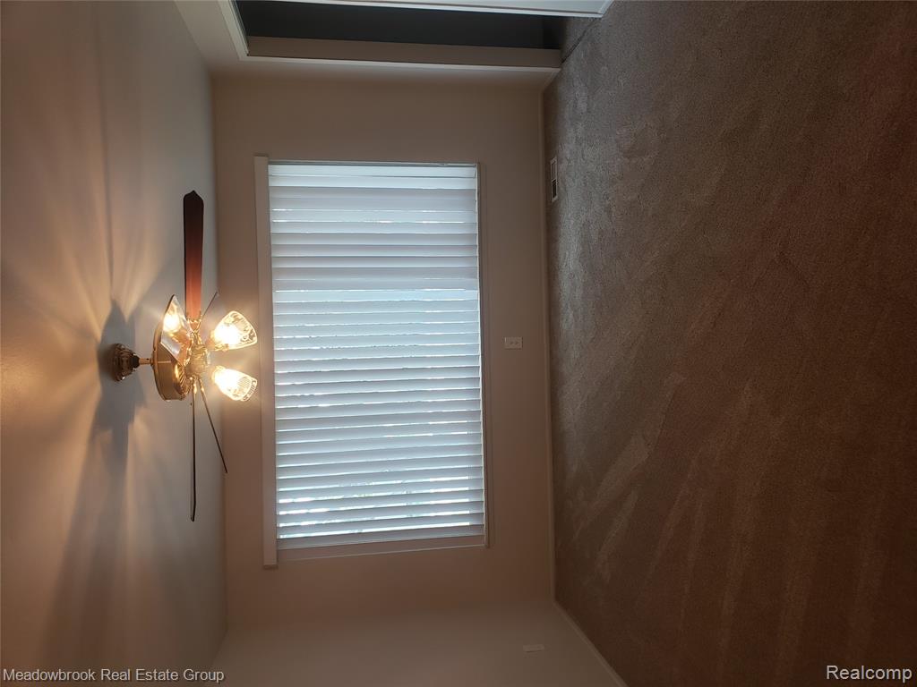 8679 Kennedy Circle N, 2, Warren, MI 48093 — Photo 29