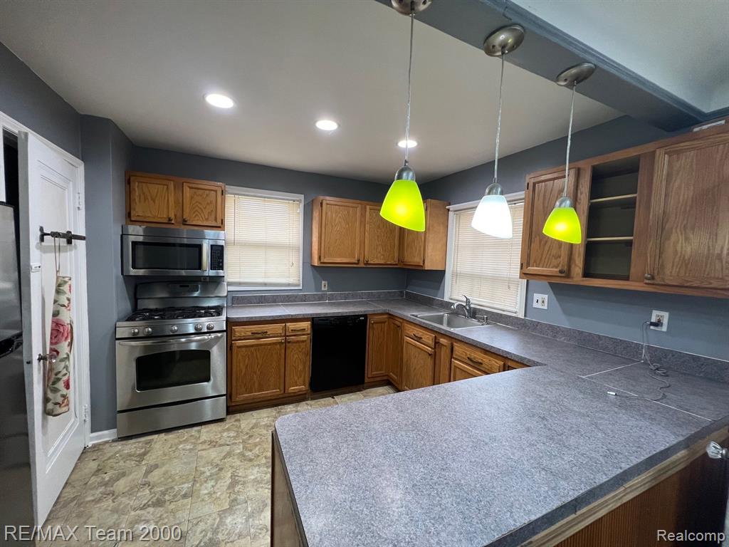 4141 Charles Street, Dearborn, MI 48126 — Photo 6