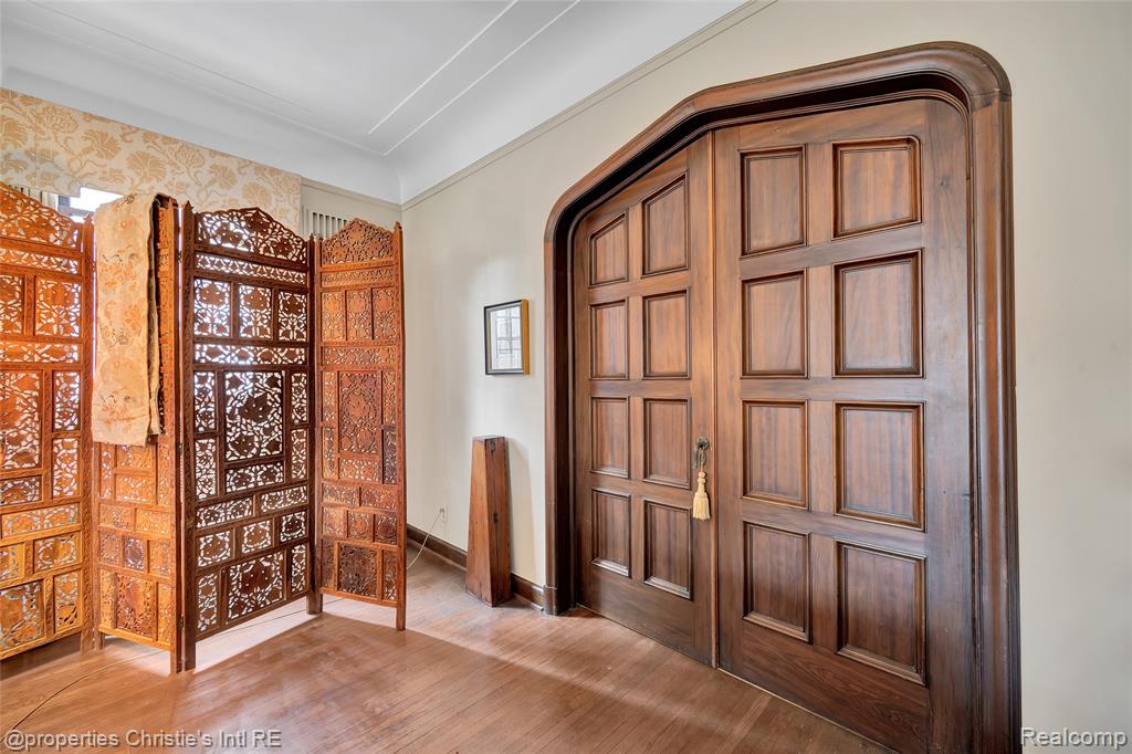 19635 Shrewsbury Road, Detroit, MI 48221 — Photo 9