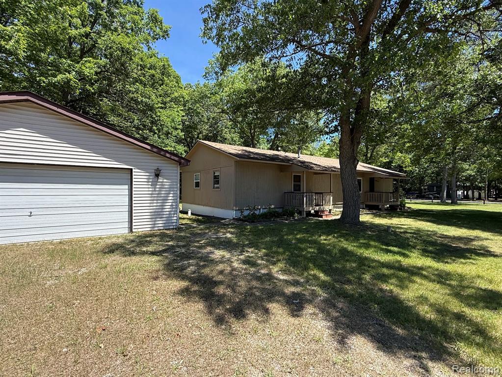 5680 Oakridge Drive, Caseville, MI 48725 — Photo 21