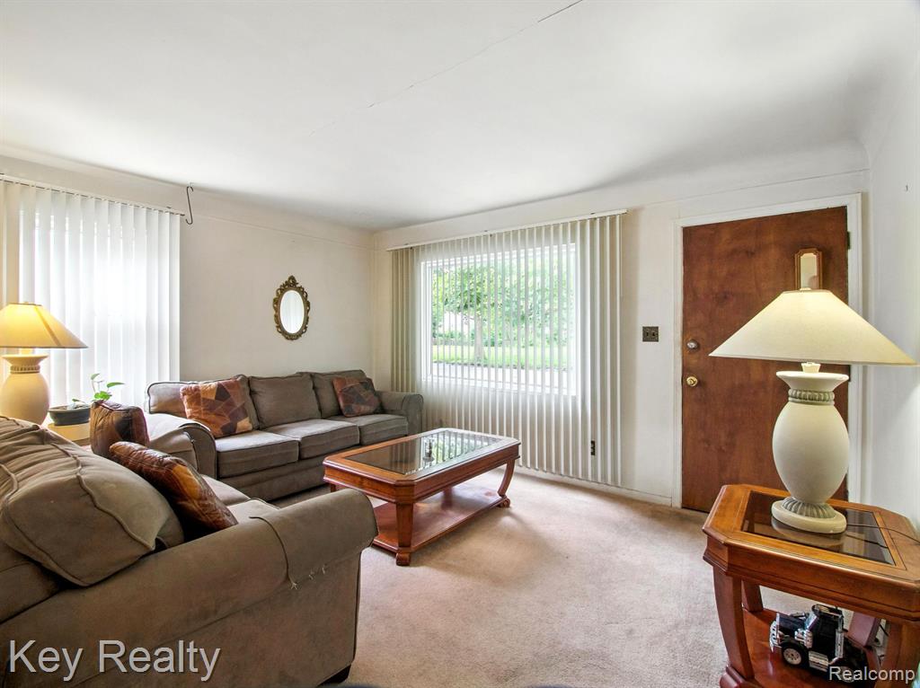 1225 S Annabelle Street, Detroit, MI 48217 — Photo 4