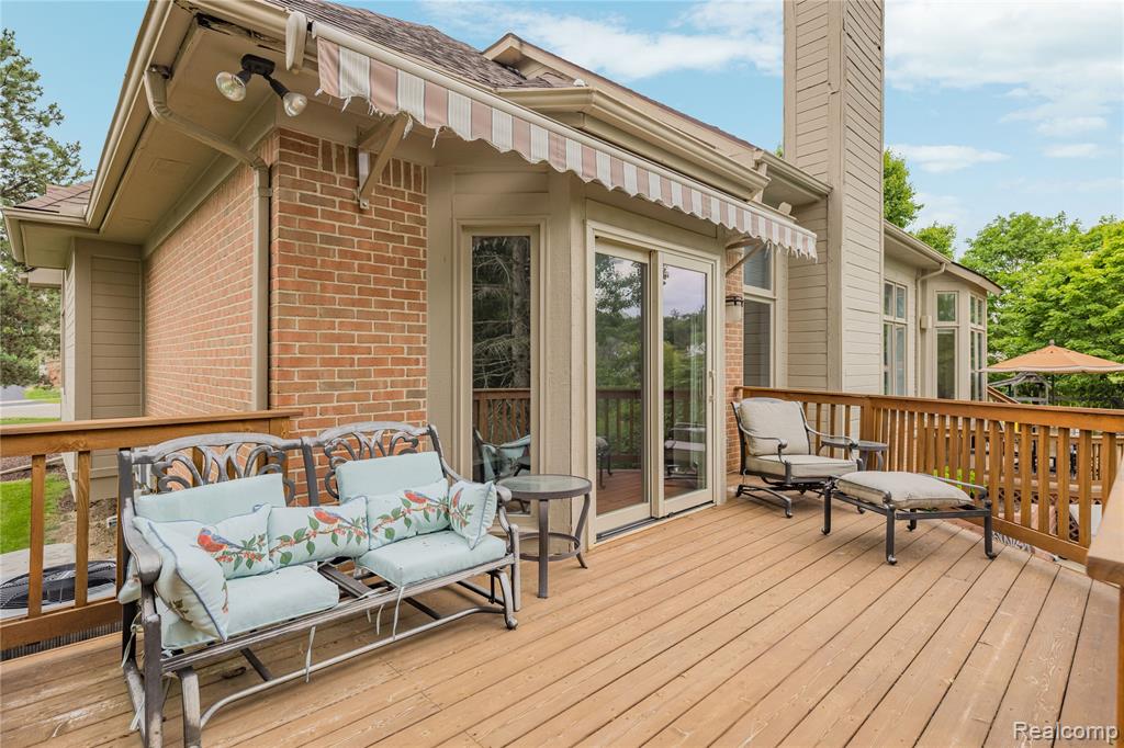 6567 Claremore Court, West Bloomfield, MI — Photo 46