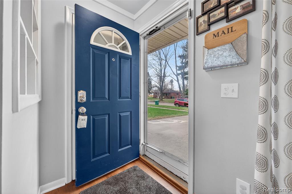 33225 Florence Street, Garden City, MI — Photo 3