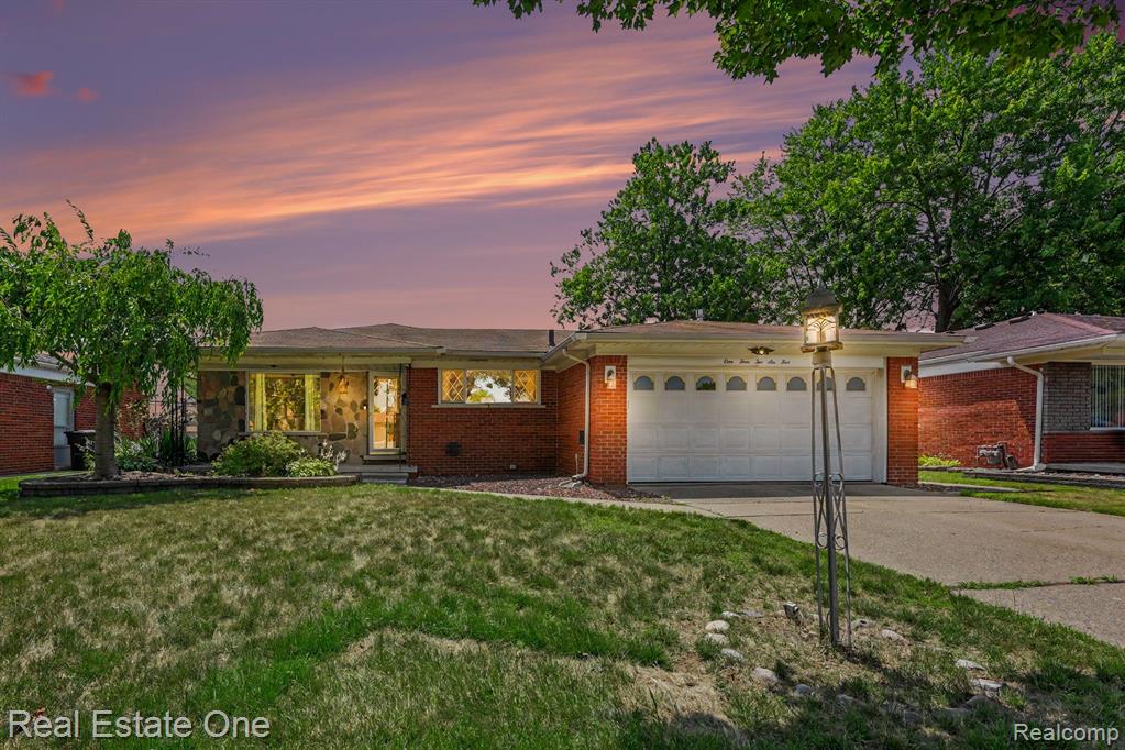 14265 Dundee Street, Riverview, MI 48193