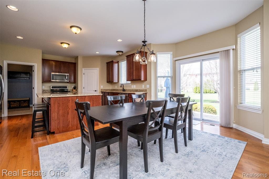 5947 Strawberry Circle, Commerce Twp, MI 48382 — Photo 23