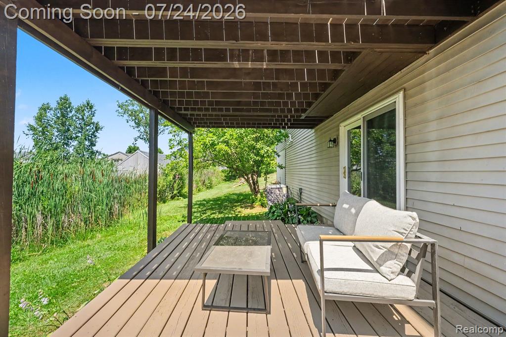 10466 Pine Valley Drive, Linden, MI 48451 — Photo 13
