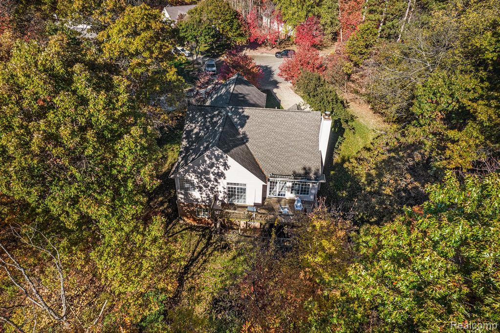9993 Tioga Trail, Pinckney, MI 48169 — Photo 22