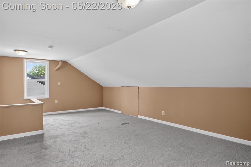 9160 Winthrop Street, Detroit, MI 48228 — Photo 30