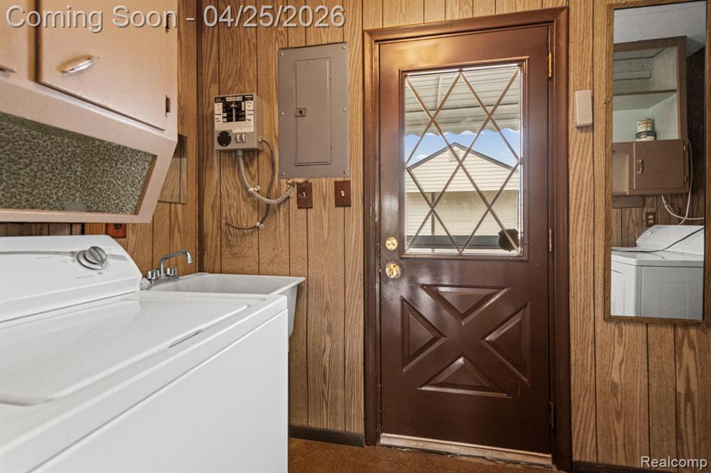 7901 Roosevelt Street, Taylor, MI 48180 — Photo 17